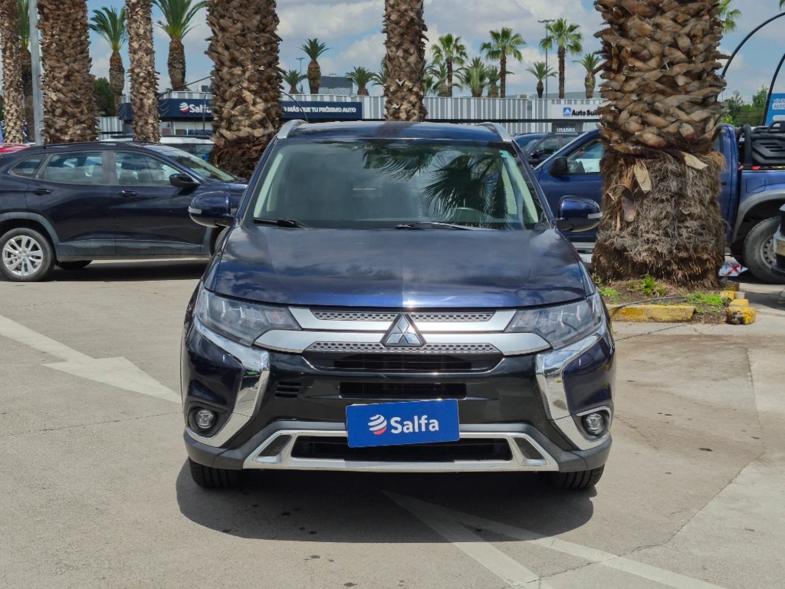 Mitsubishi Outlander 2021 - Foto 2 de 20