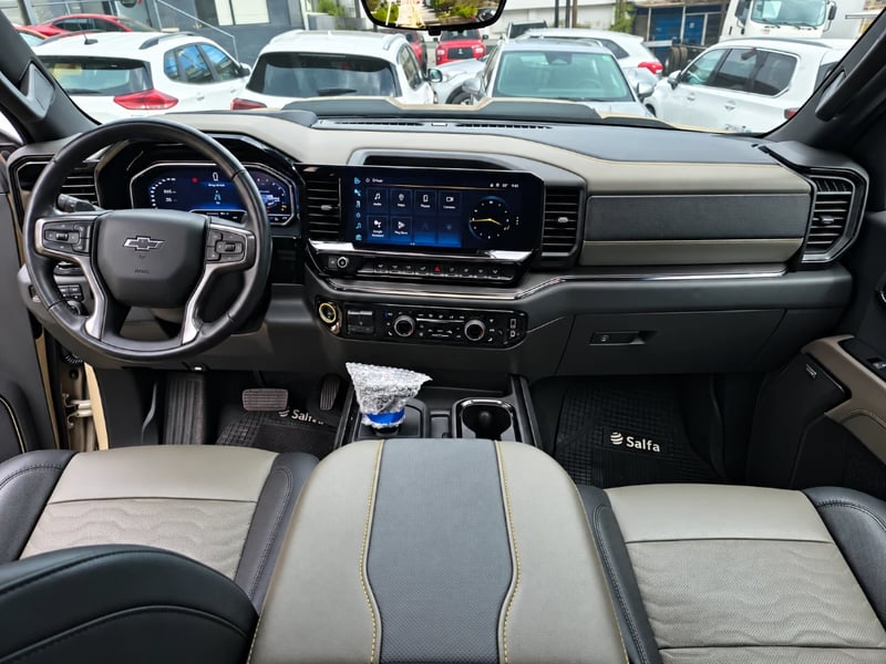 Chevrolet Silverado 2023 - Imagen 13 de 20