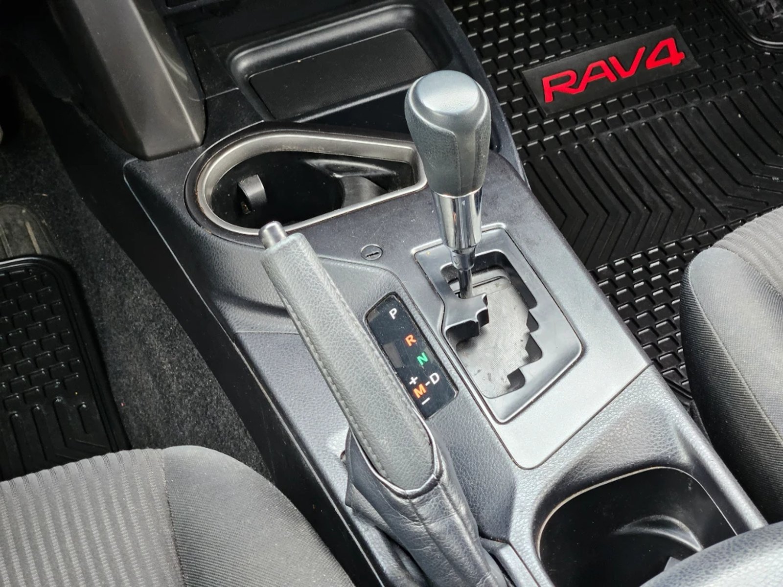 Toyota Rav4 2019 - Imagen 13 de 20