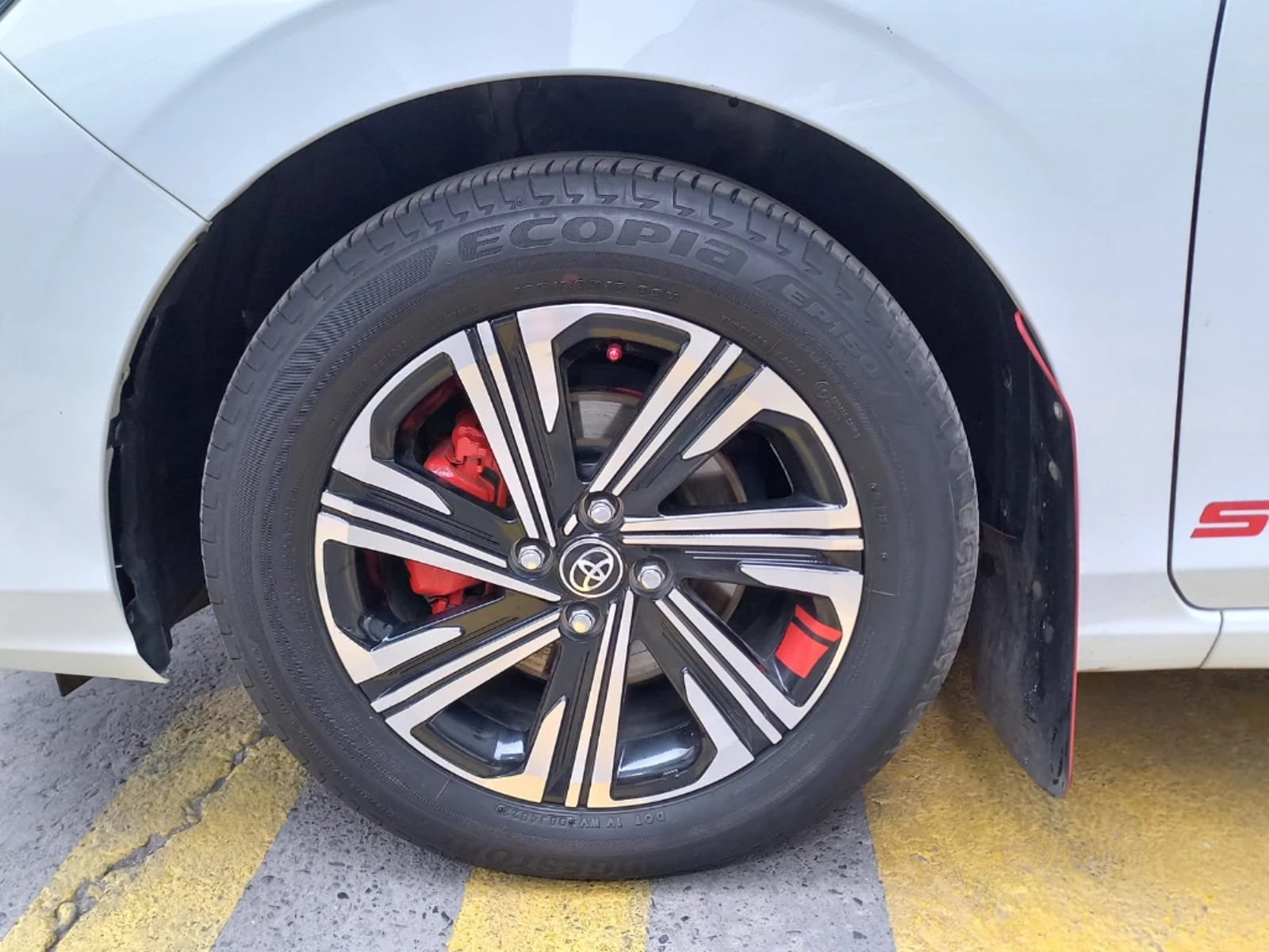 Toyota Yaris 2023 - Imagen 9 de 20