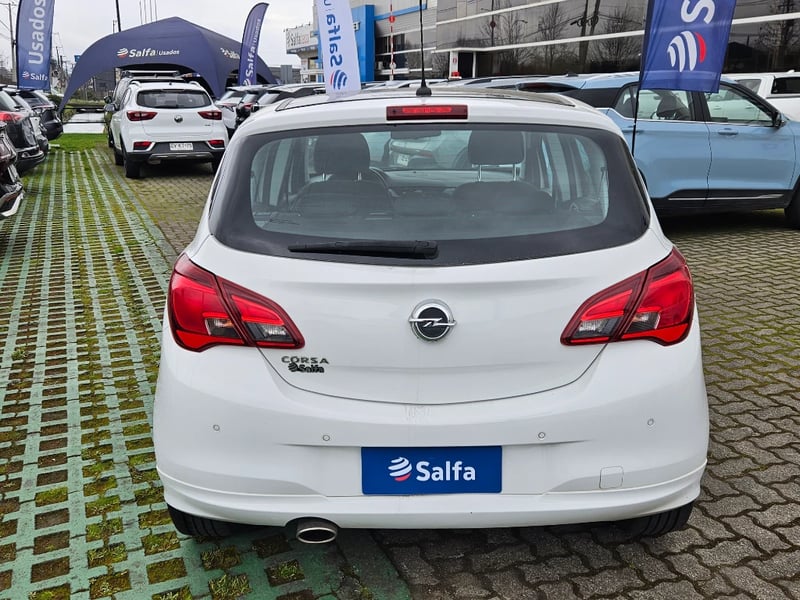 Opel Astra 2023 - Imagen 6 de 20