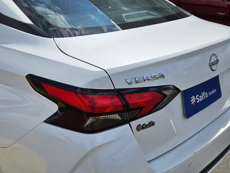 Nissan Versa 2025 - Imagen 9 de 20