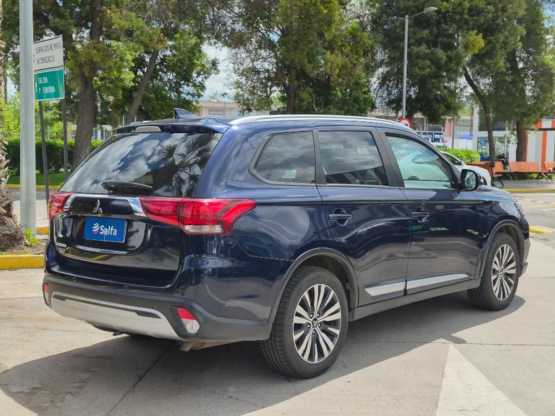 Mitsubishi Outlander 2021 - Imagen 5 de 20