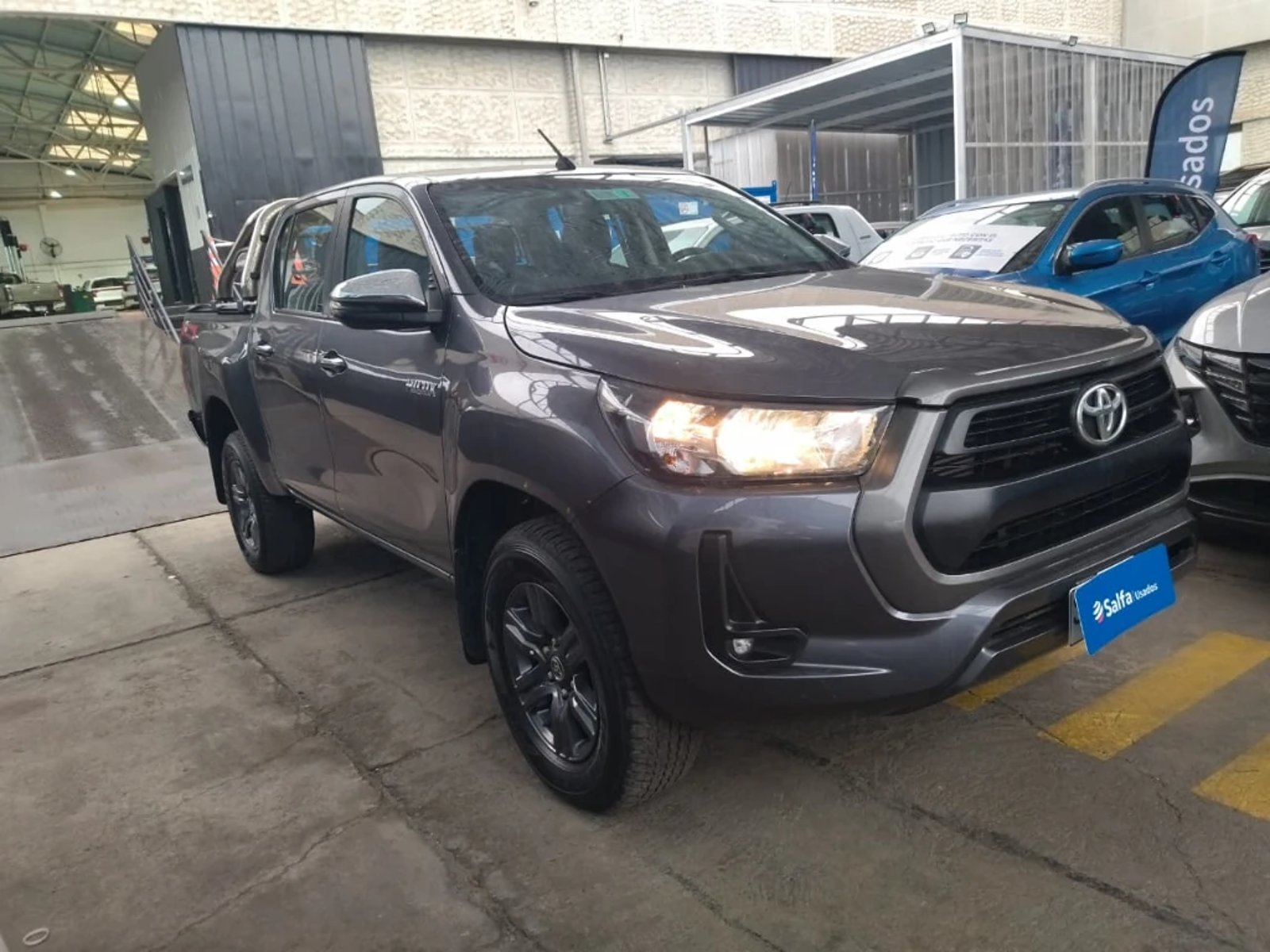 Toyota Hilux 2024 - Imagen 3 de 14