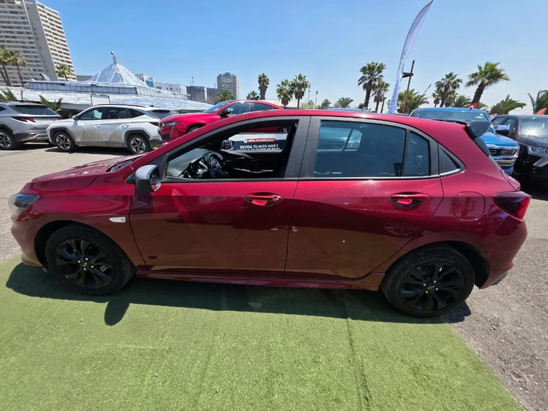 Chevrolet Onix 2025 - Imagen 8 de 20