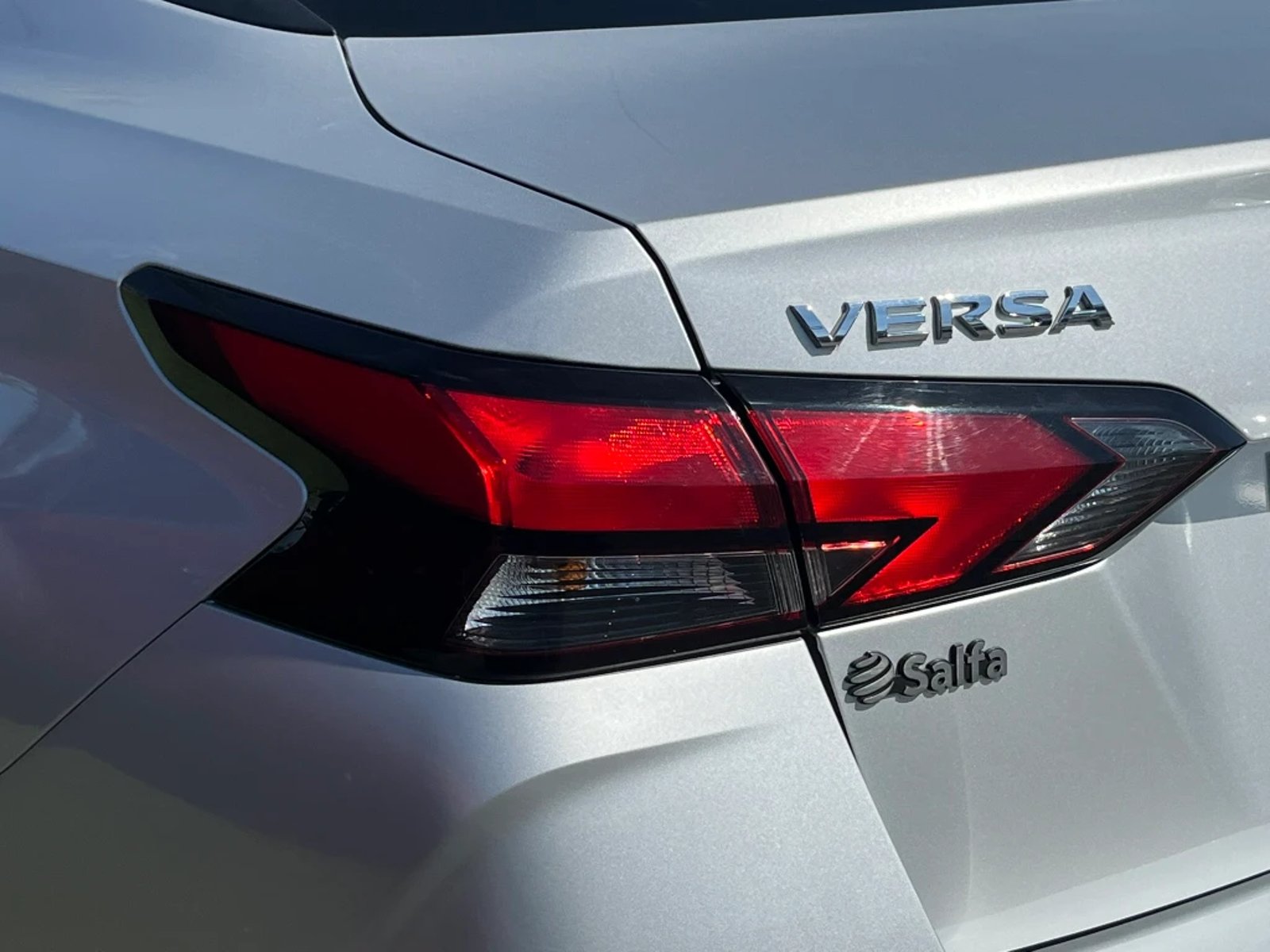 Nissan Versa 2025 - Imagen 11 de 20