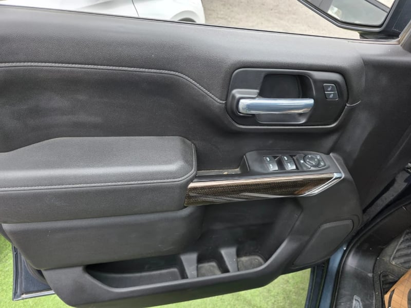 Chevrolet Silverado 2021 - Imagen 20 de 20