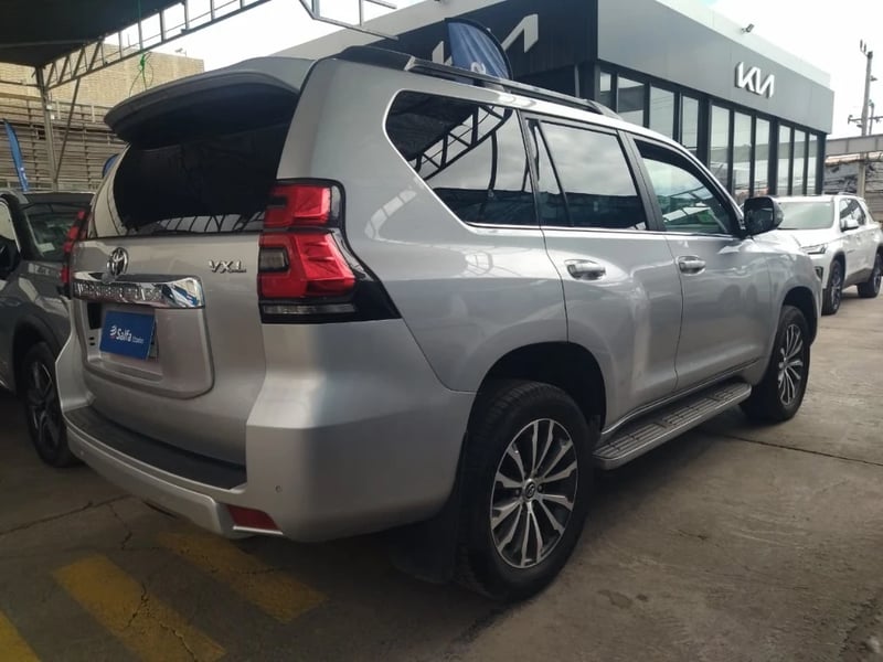 Toyota Land cruiser prado 2024 - Imagen 5 de 20