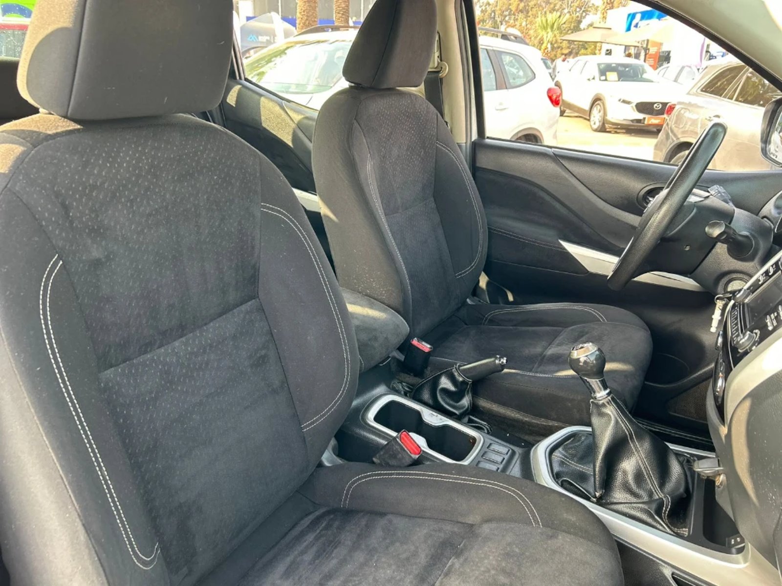 Nissan Np300 2021 - Imagen 16 de 20