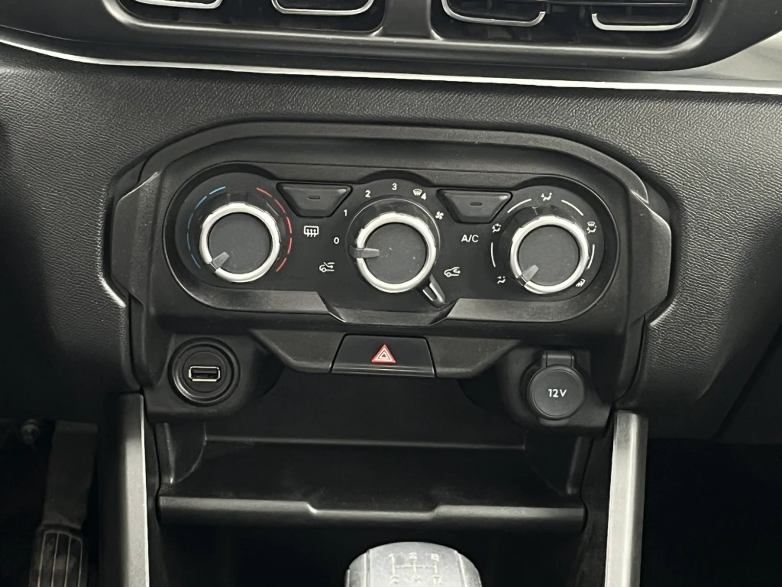 Citroën C3 1.6 VTI SHINE 4X2 115 5PAS MT 5P 2025 - Imagen 19 de 20