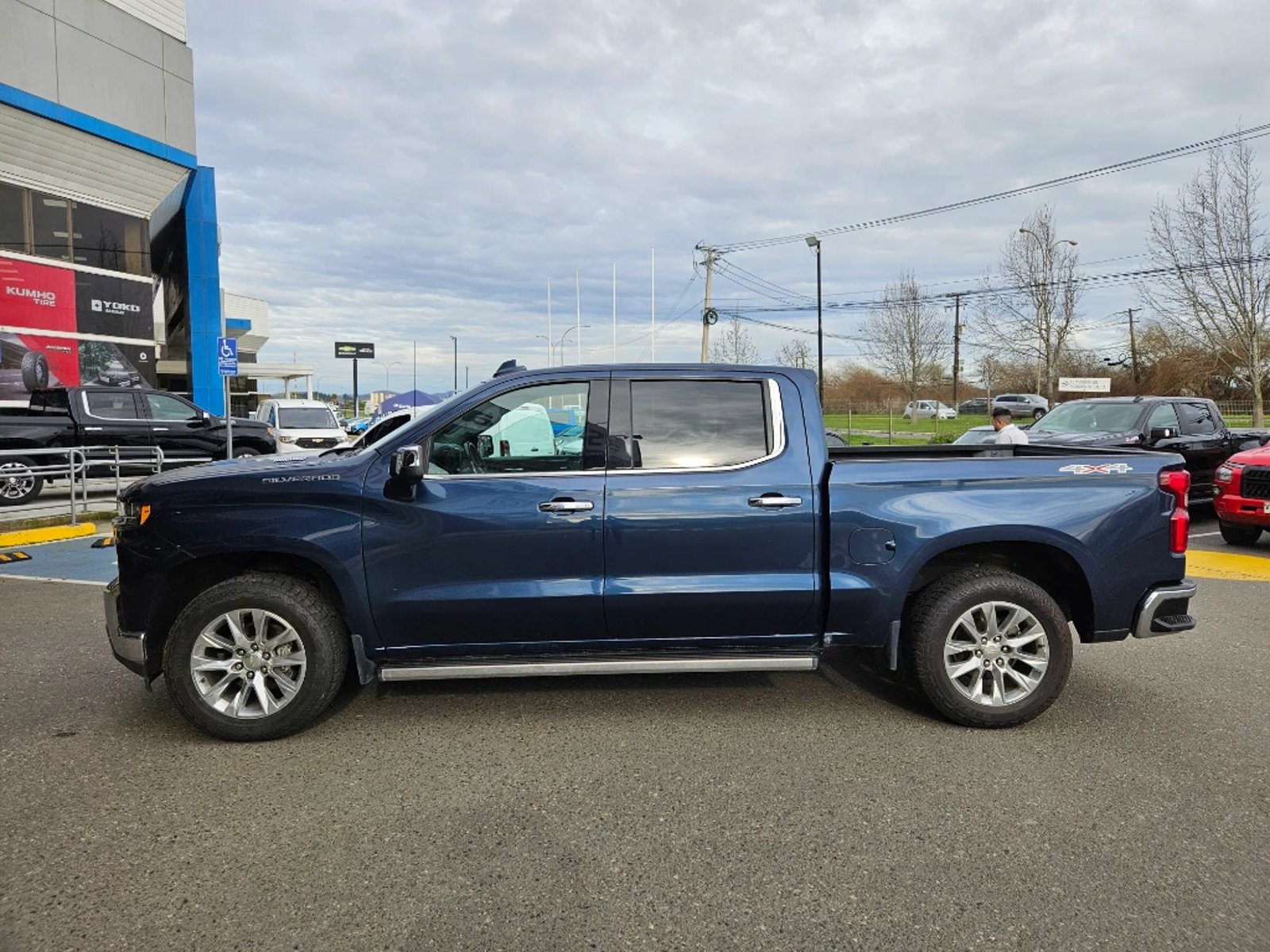 Chevrolet Silverado 2022 - Foto 4 de 20