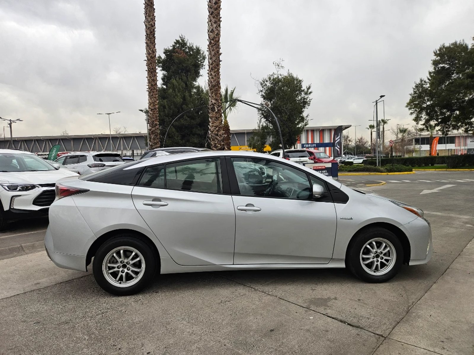 Toyota Prius 2018 - Imagen 4 de 20
