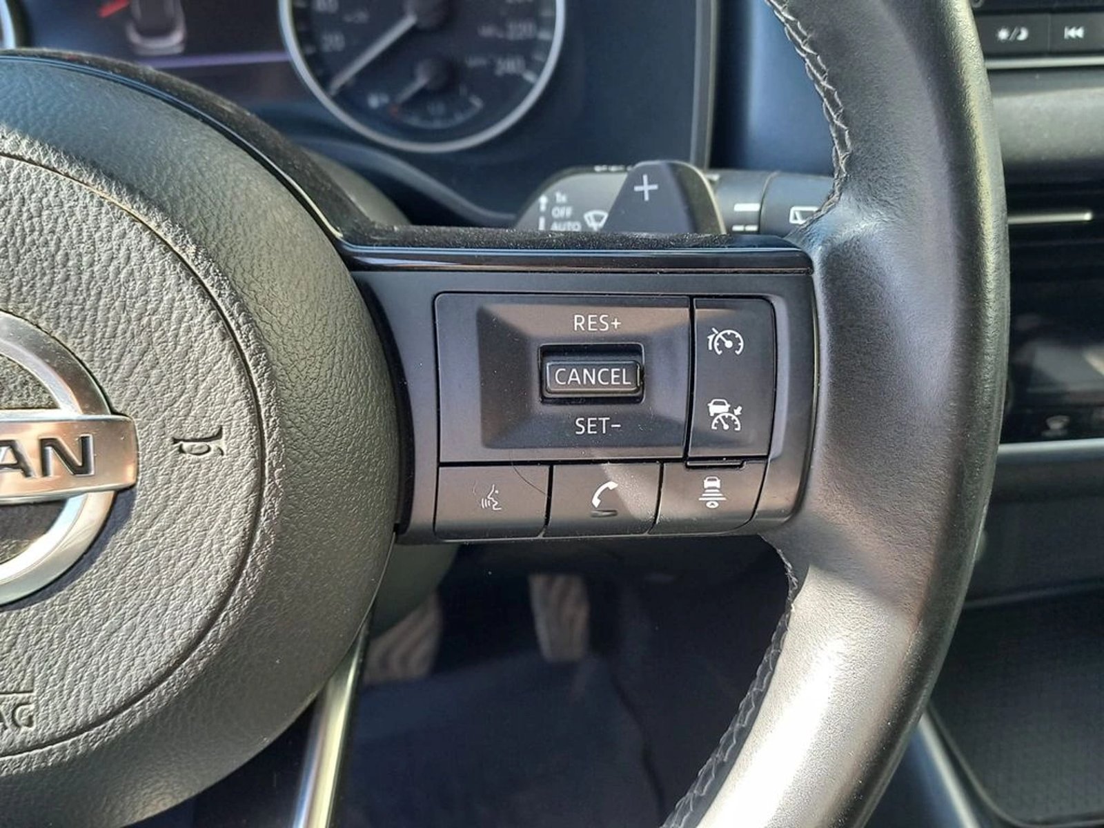 Nissan QASHQAI 1.3T ADVANCE 2WD CVT AT 5P 2023 - Imagen 20 de 20