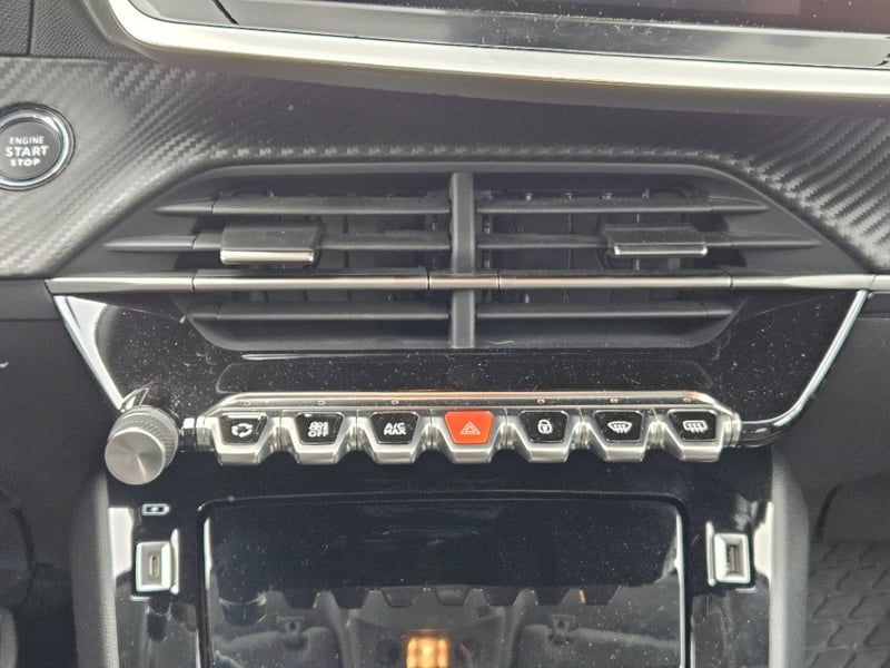 Peugeot 208 2024 - Imagen 17 de 20