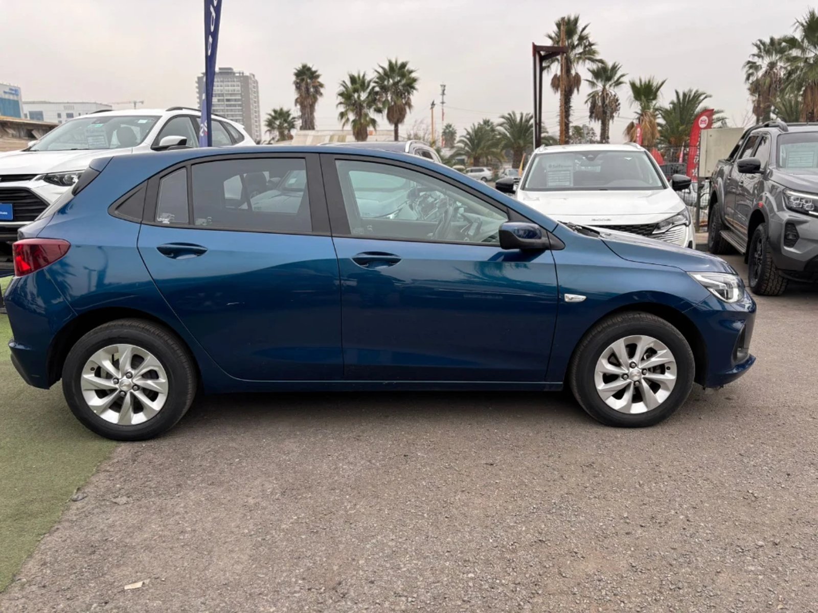 Chevrolet ONIX 1.0T LTZ 4X2 MT 5P 2022 - Imagen 6 de 20