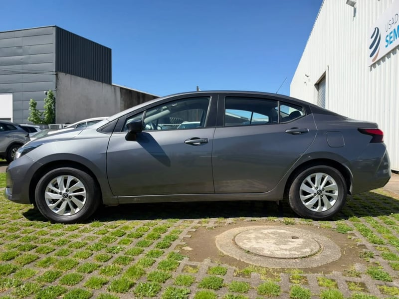 Nissan Versa 2025 - Imagen 8 de 20