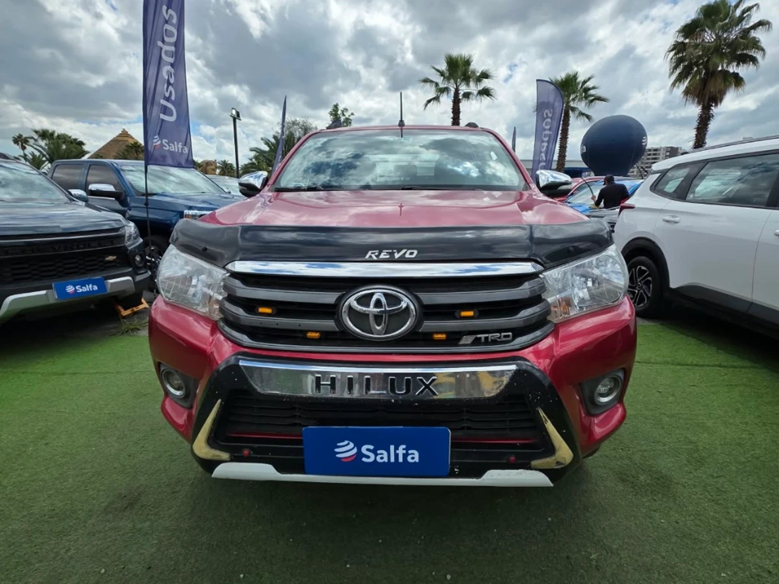 Toyota Hilux 2020 - Foto 2 de 19