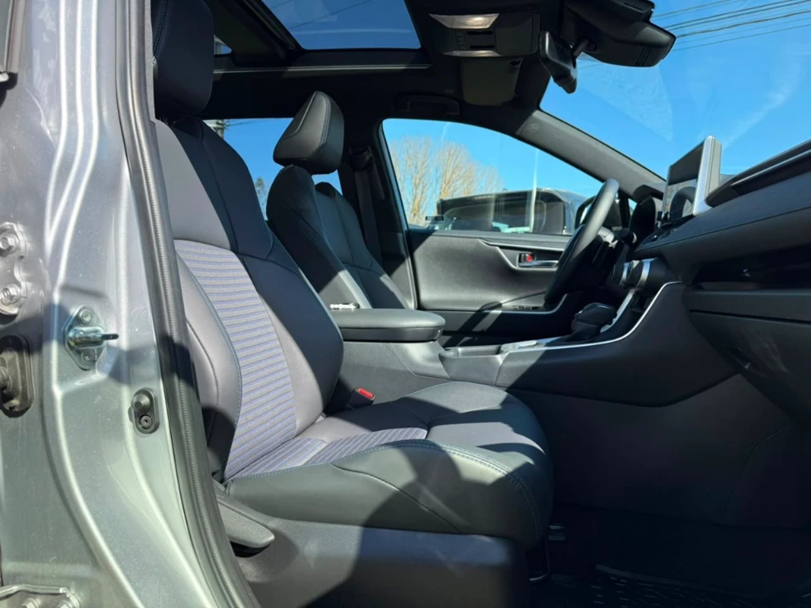 Toyota Rav4 2025 - Imagen 17 de 20