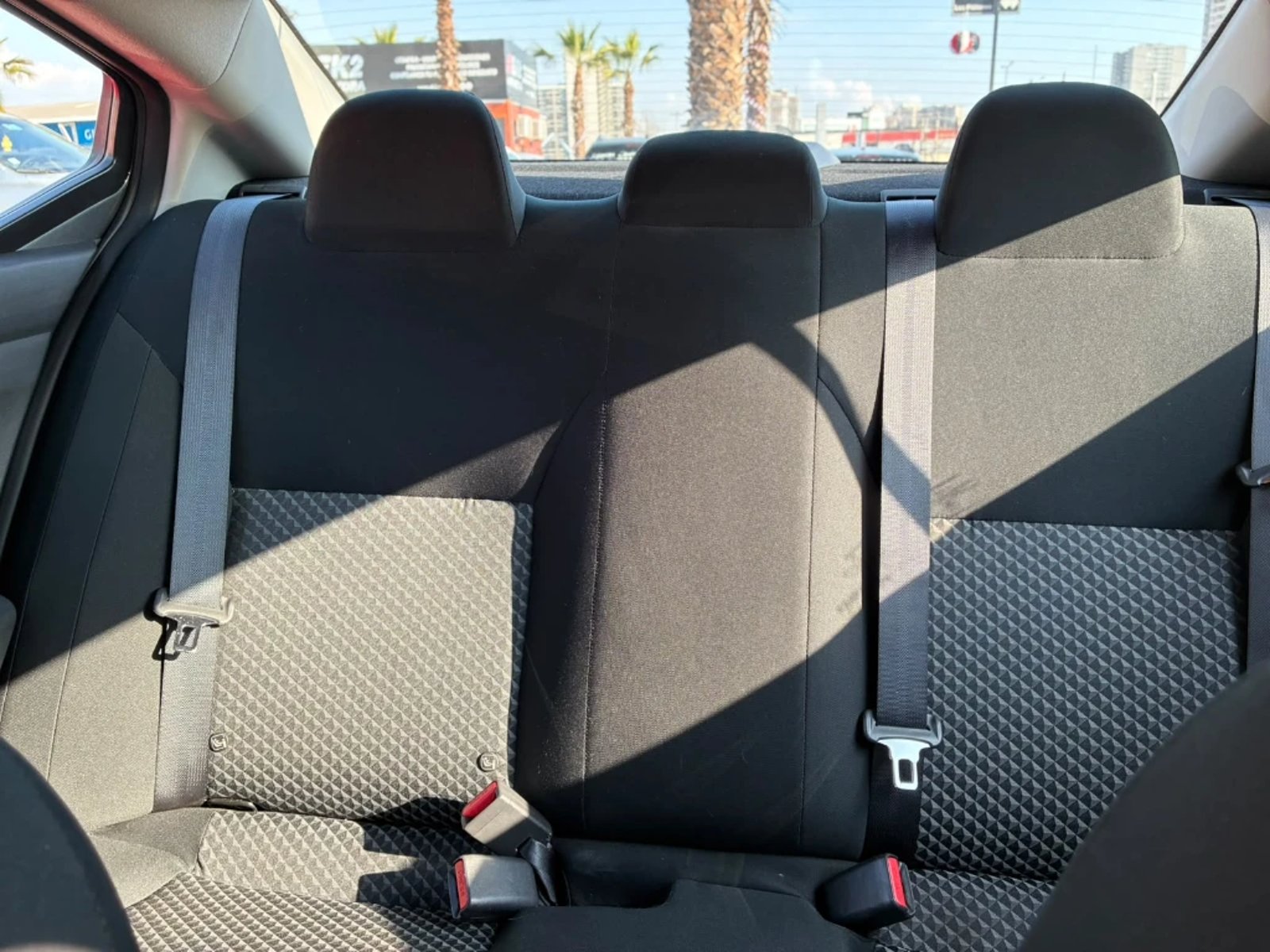 Nissan Versa 2025 - Imagen 19 de 20