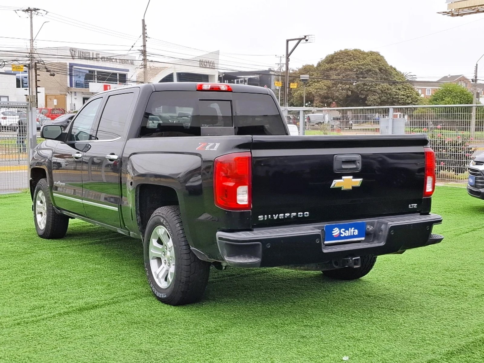 CHEVROLET SILVERADO 5.3 LT 4WD EXT Z71 DOB. CAB. AT 4P 2019 - Imagen 6 de 20