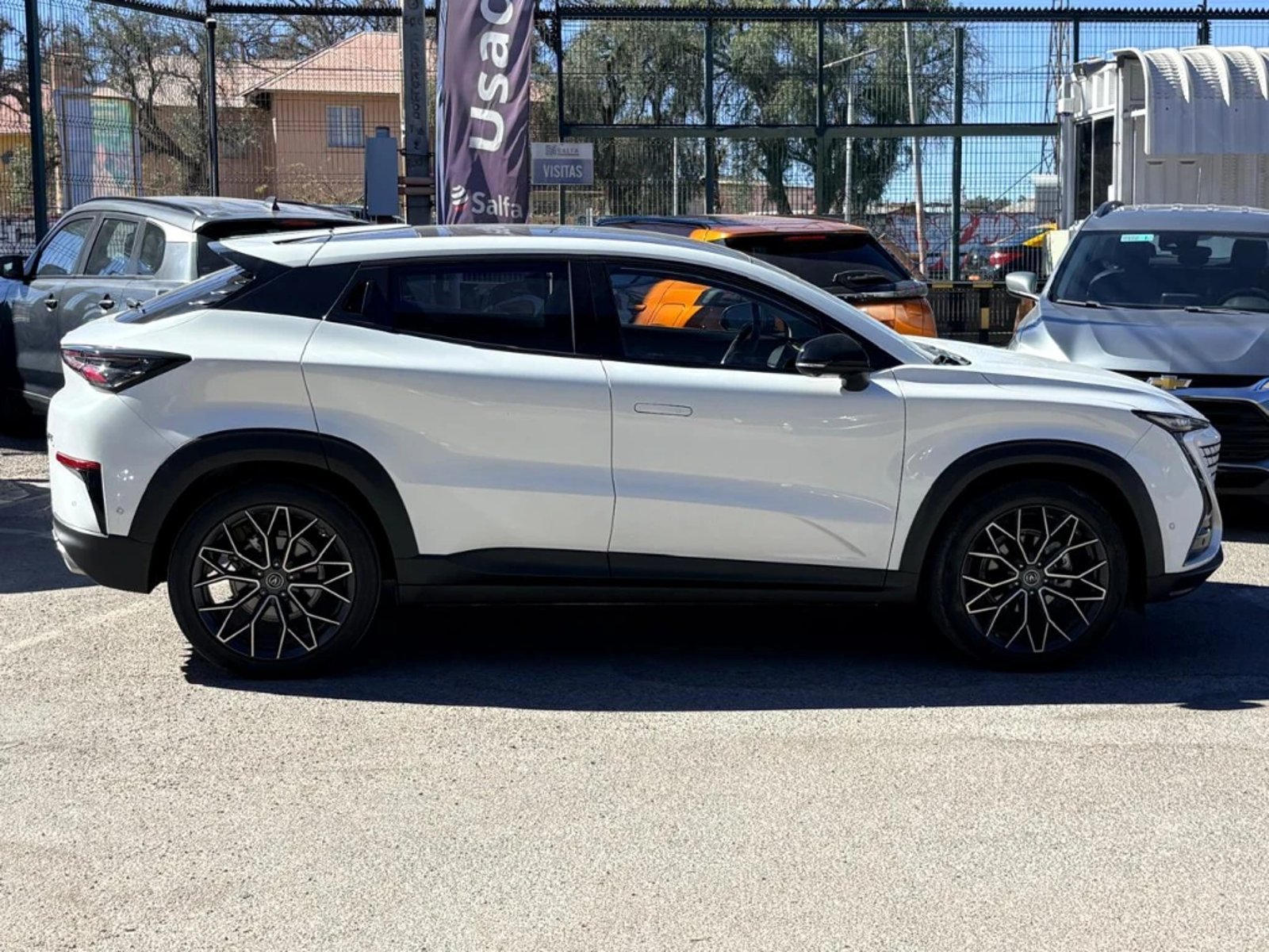 Changan Uni-t 2023 - Imagen 4 de 20