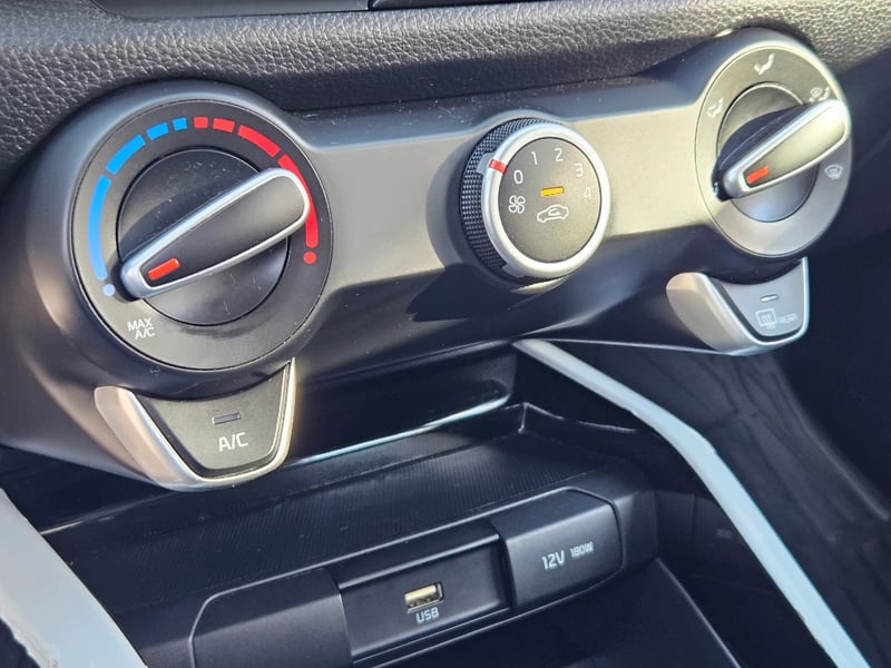 Kia Rio 4 2024 - Imagen 20 de 20