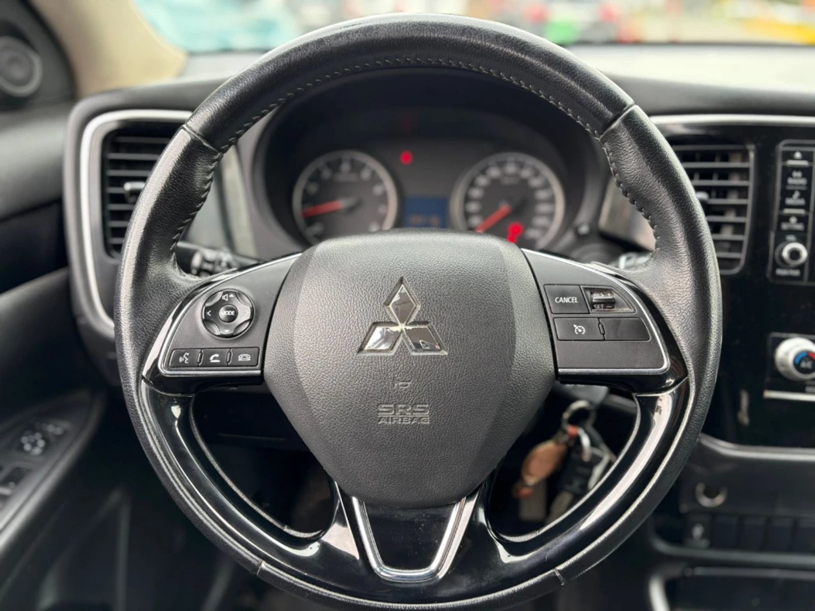 Mitsubishi OUTLANDER 2.0 4X2 MT 5P 2021 - Imagen 19 de 20