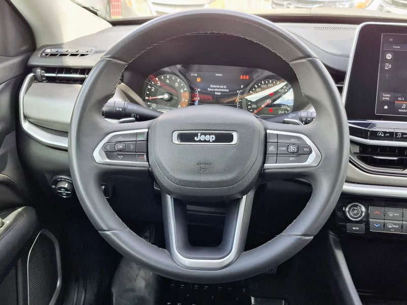 Jeep Compass 2023 - Imagen 11 de 20
