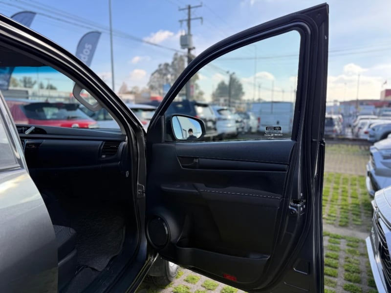 Toyota Hilux 2026 - Imagen 19 de 20