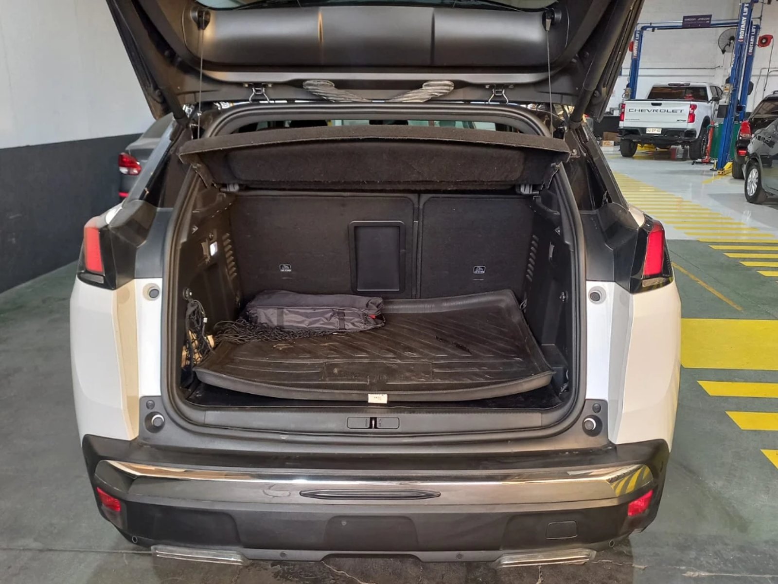 Peugeot 3008 2019 - Imagen 12 de 20