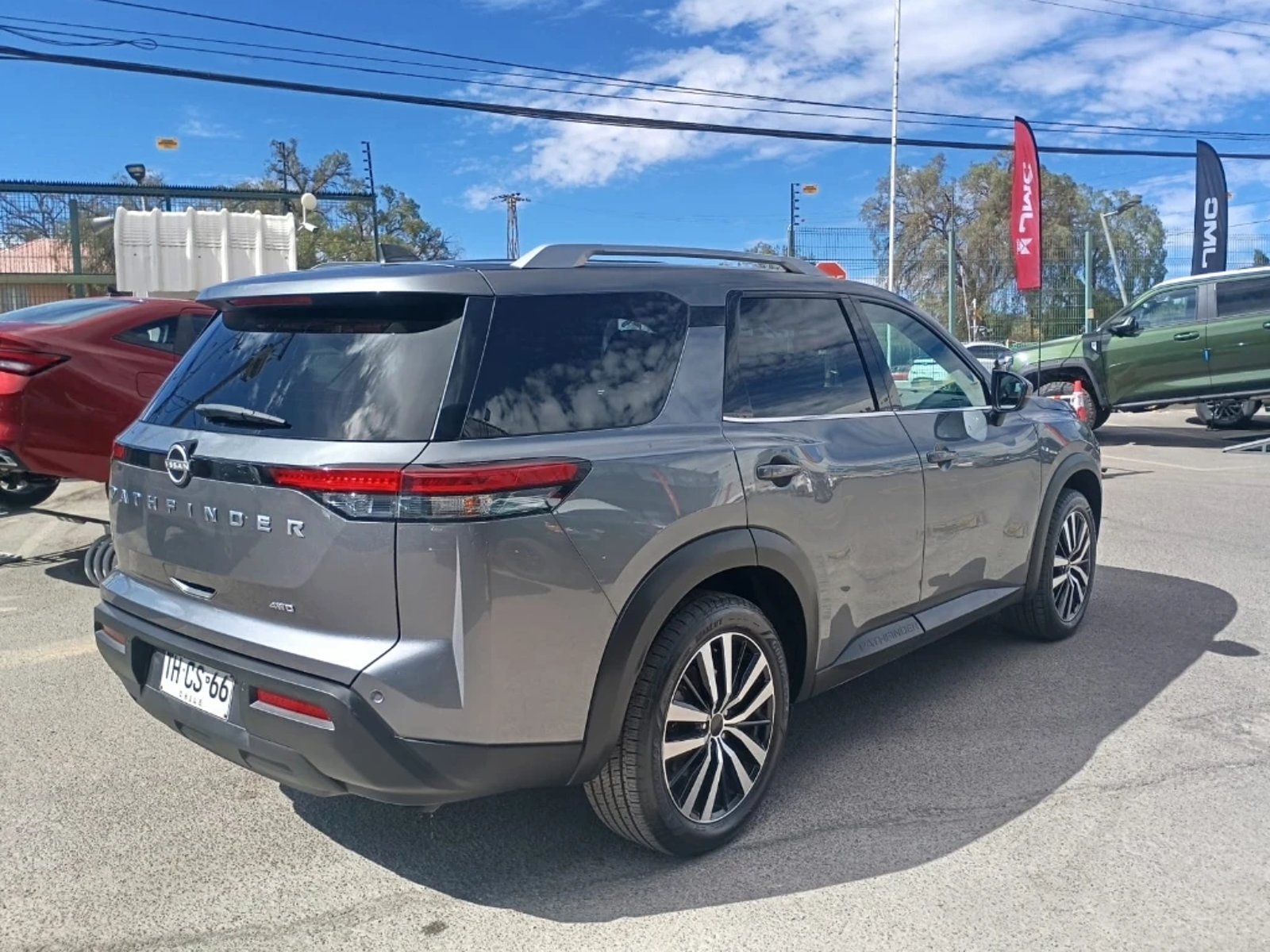 Nissan Pathfinder 2024 - Foto 4 de 20