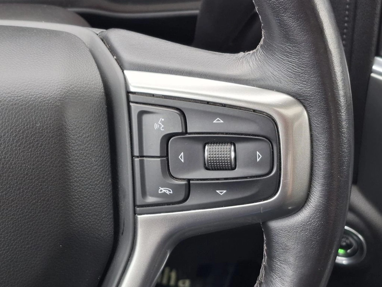 Chevrolet Silverado 2022 - Imagen 15 de 20