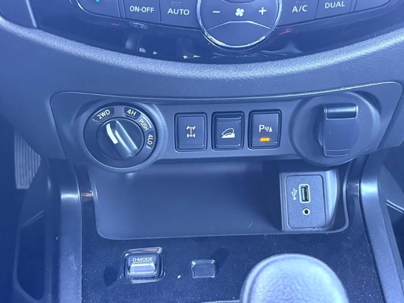 Nissan Navara 2024 - Imagen 16 de 20