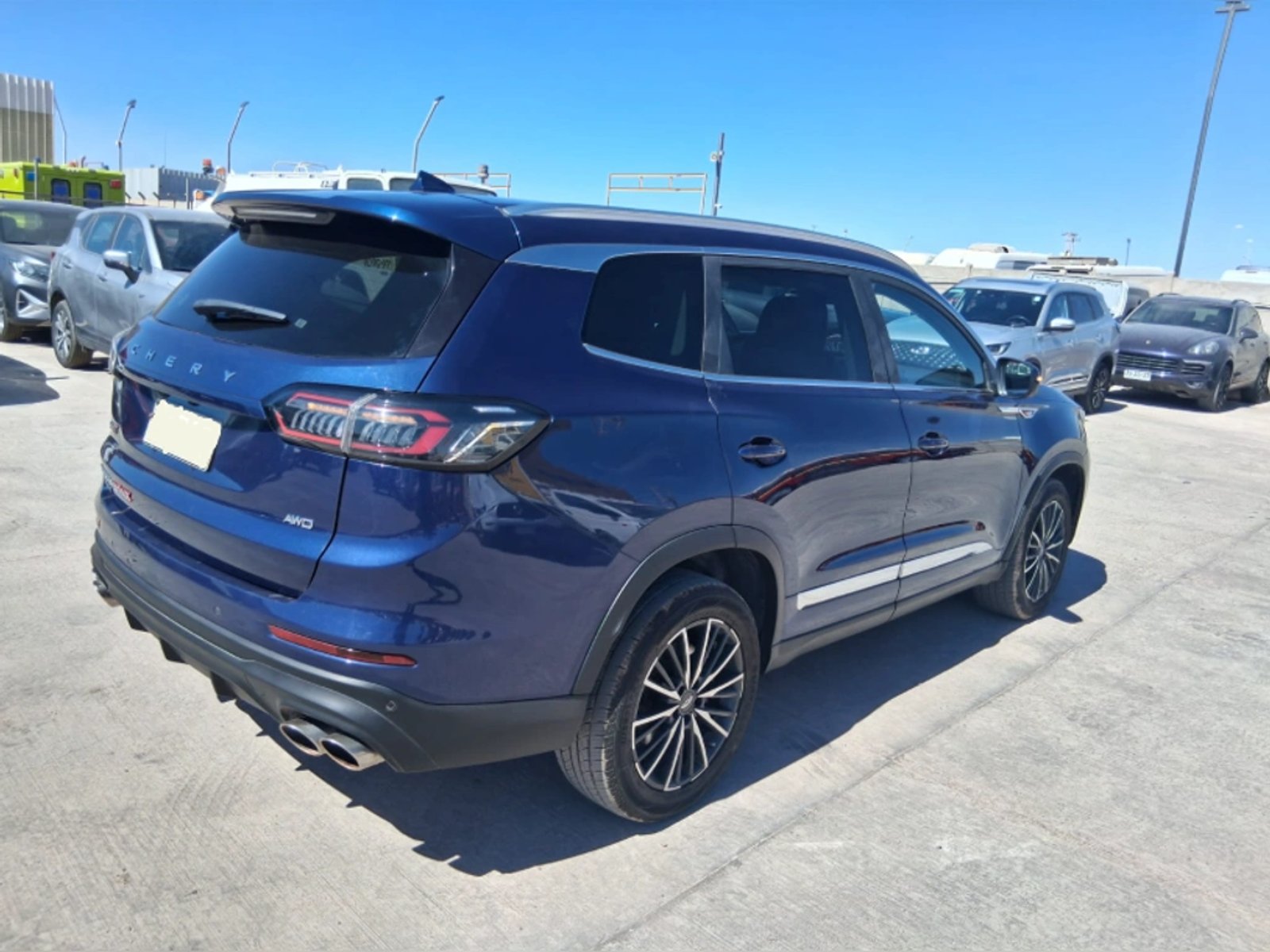 Chery TIGGO 8 PRO 2.0 TGDI GLX PRO MAX AWD AT 5P 2024 - Foto 4 de 12