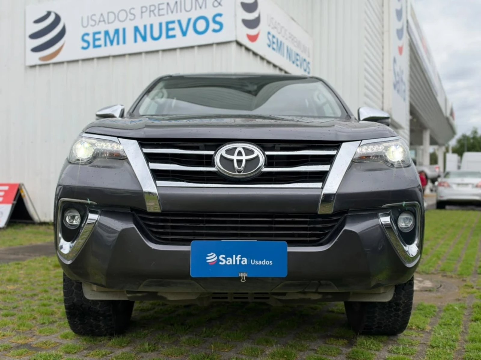 Toyota Fortuner 2019 - Foto 2 de 20