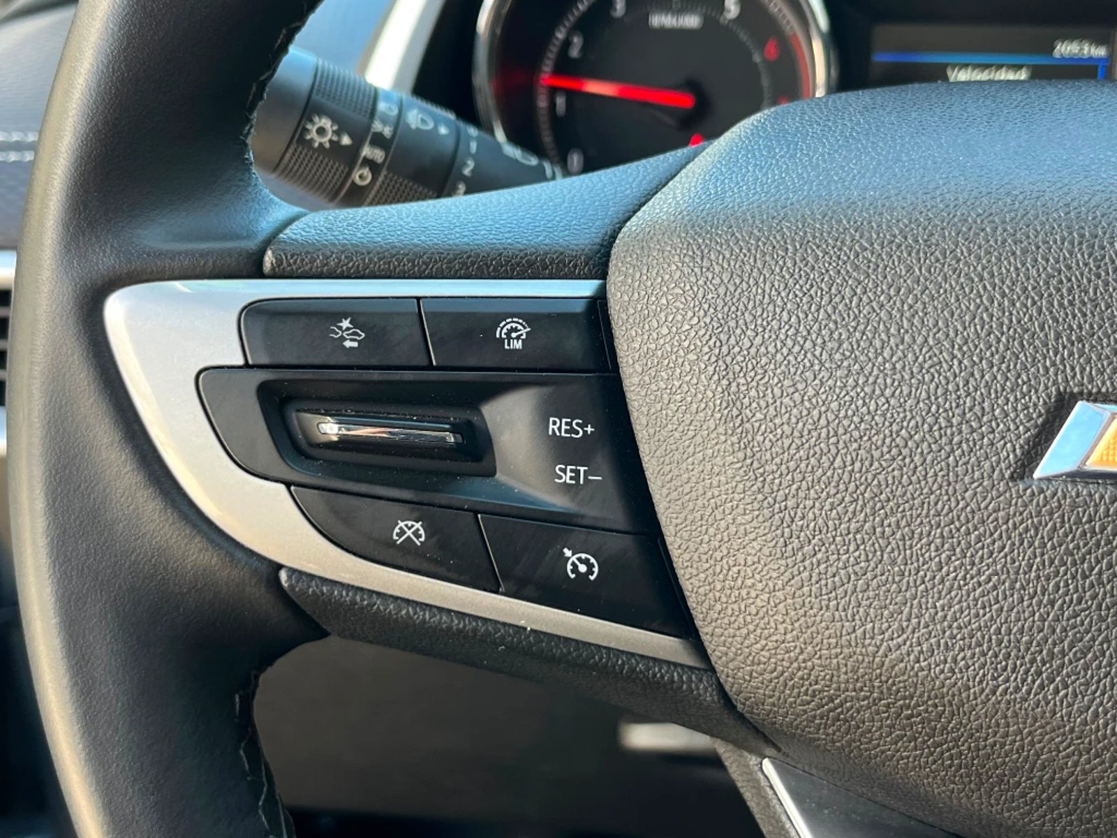 Chevrolet Tracker 2025 - Imagen 10 de 20