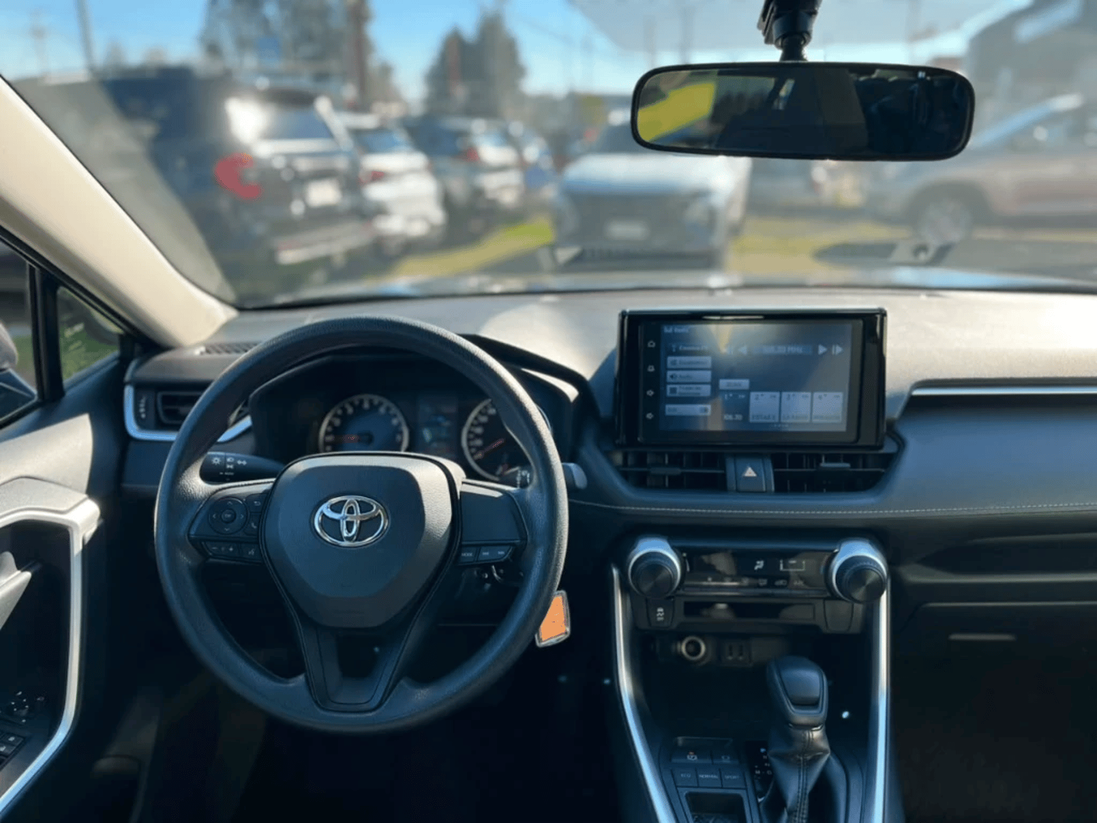 Toyota Rav4 2025 - Imagen 14 de 20
