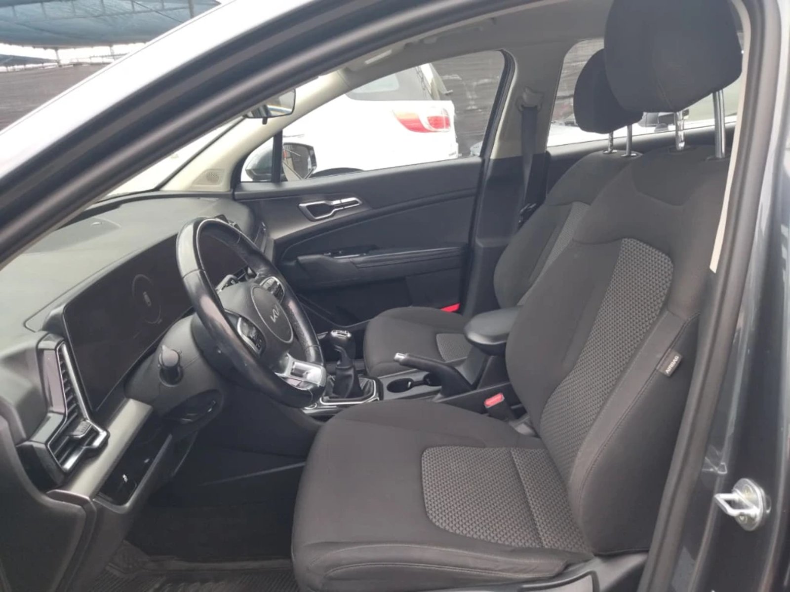 KIA SPORTAGE 2.0 EX MT 5P 2022 - Imagen 15 de 20