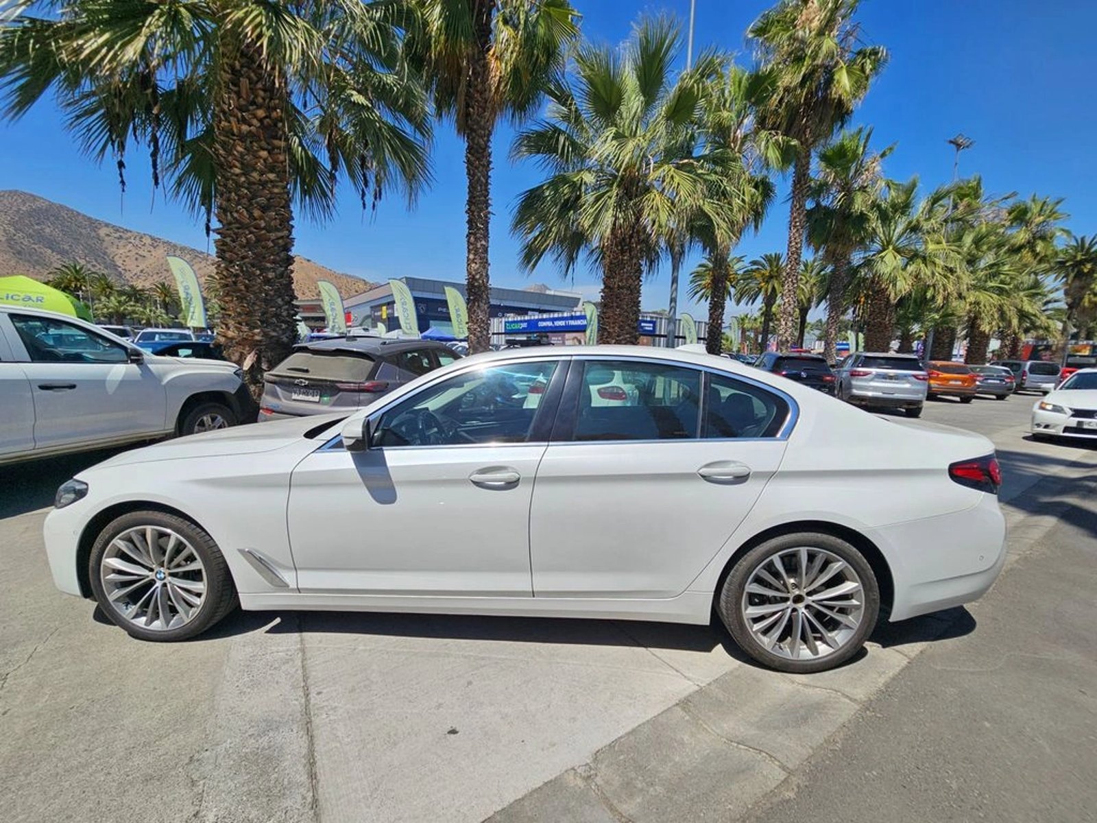 BMW 520 2022 - Imagen 8 de 20