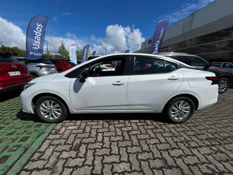 Nissan Versa 2025 - Imagen 8 de 20