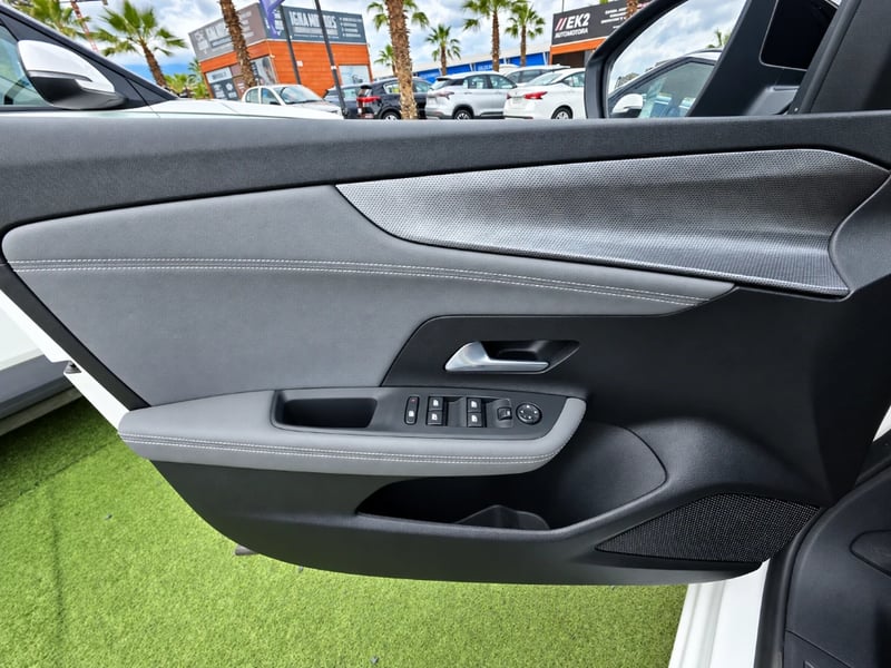 Opel Mokka 2023 - Imagen 17 de 20