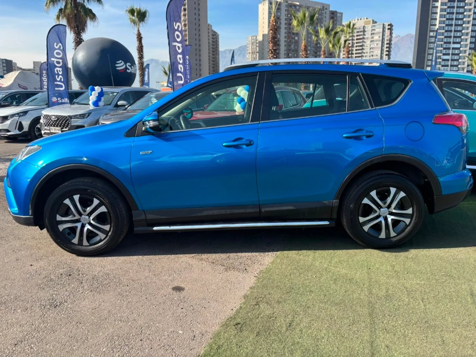 Toyota RAV4 2.0 STANDARD 4X2 AT 5P 2019 - Imagen 8 de 20