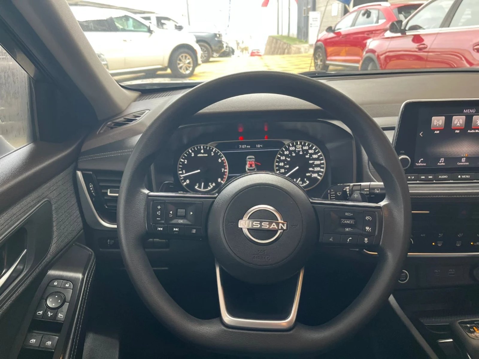 NISSAN X-TRAIL 2.5 SENSE 4X2 3ROW CVT AT 5P 2023 - Imagen 10 de 20