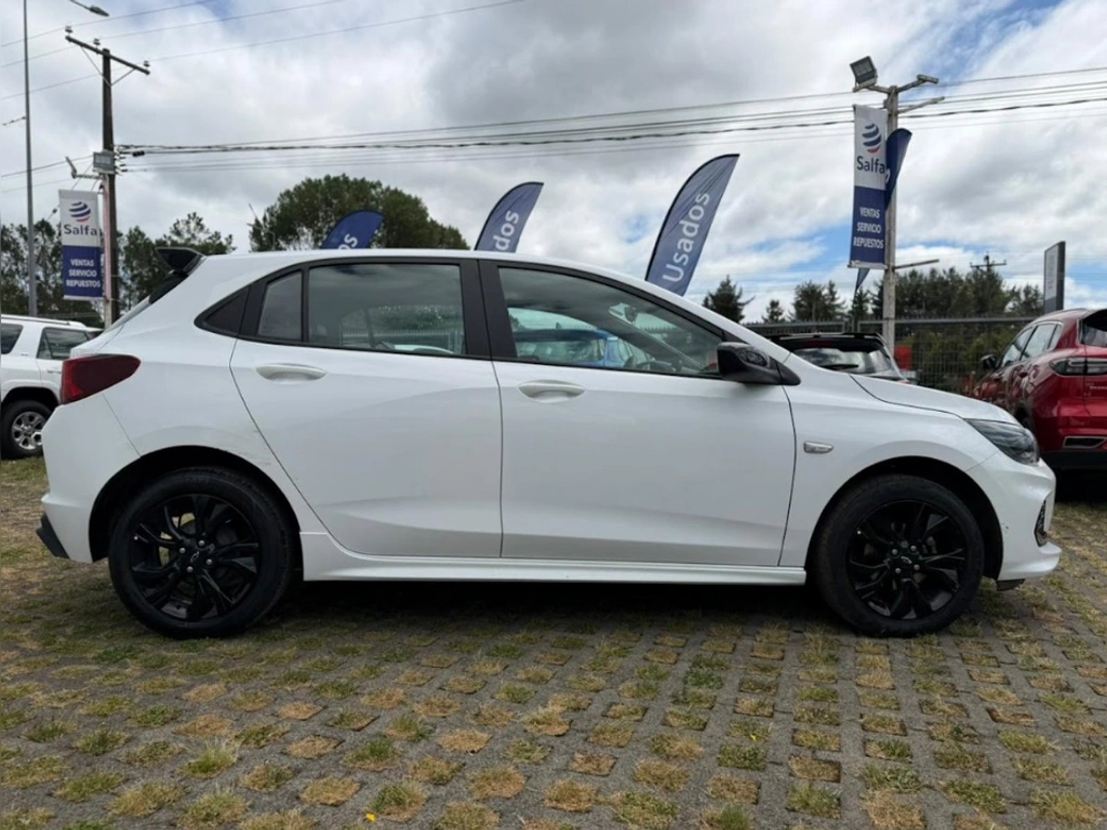 Chevrolet Onix 2024 - Imagen 4 de 20