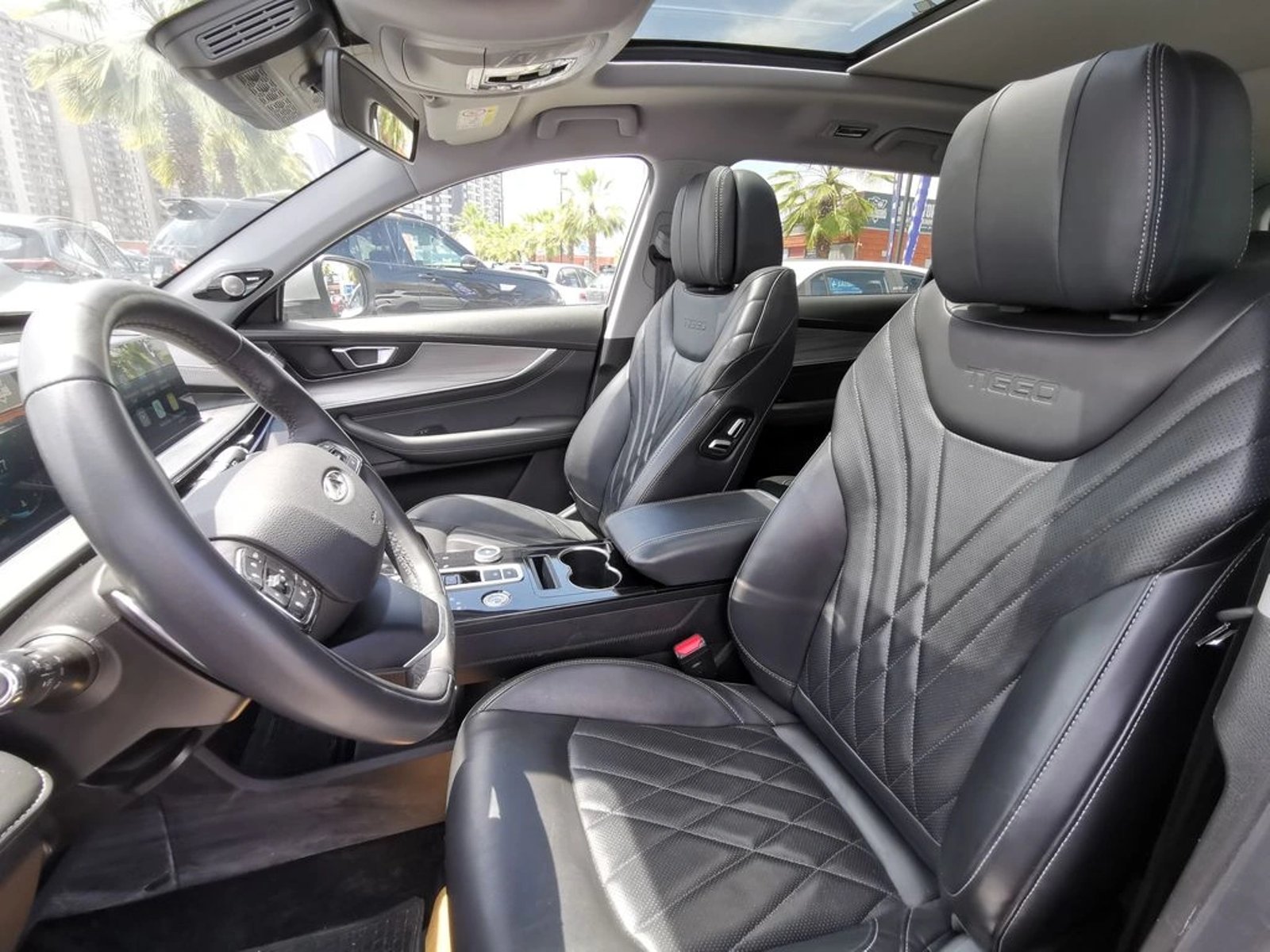 Chery TIGGO 8 PRO 2.0 TGDI GLX PRO MAX AWD AT 5P 2024 - Imagen 13 de 20