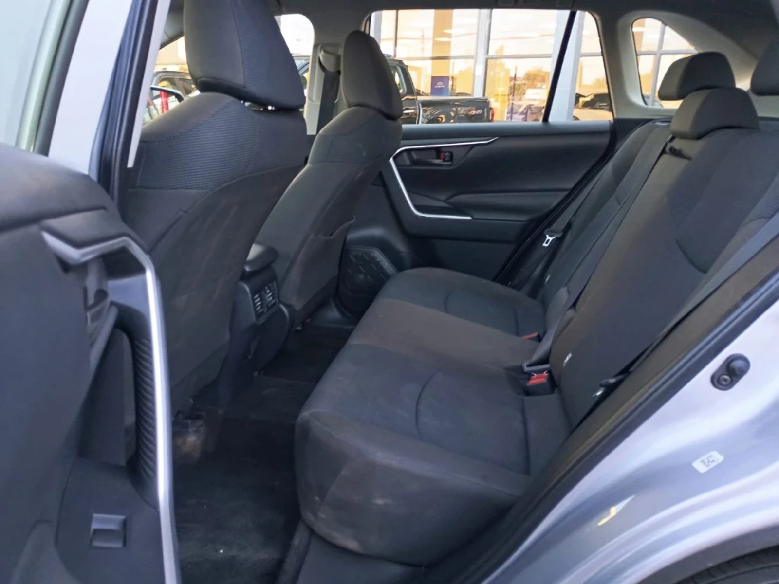Toyota Rav4 2025 - Imagen 17 de 20