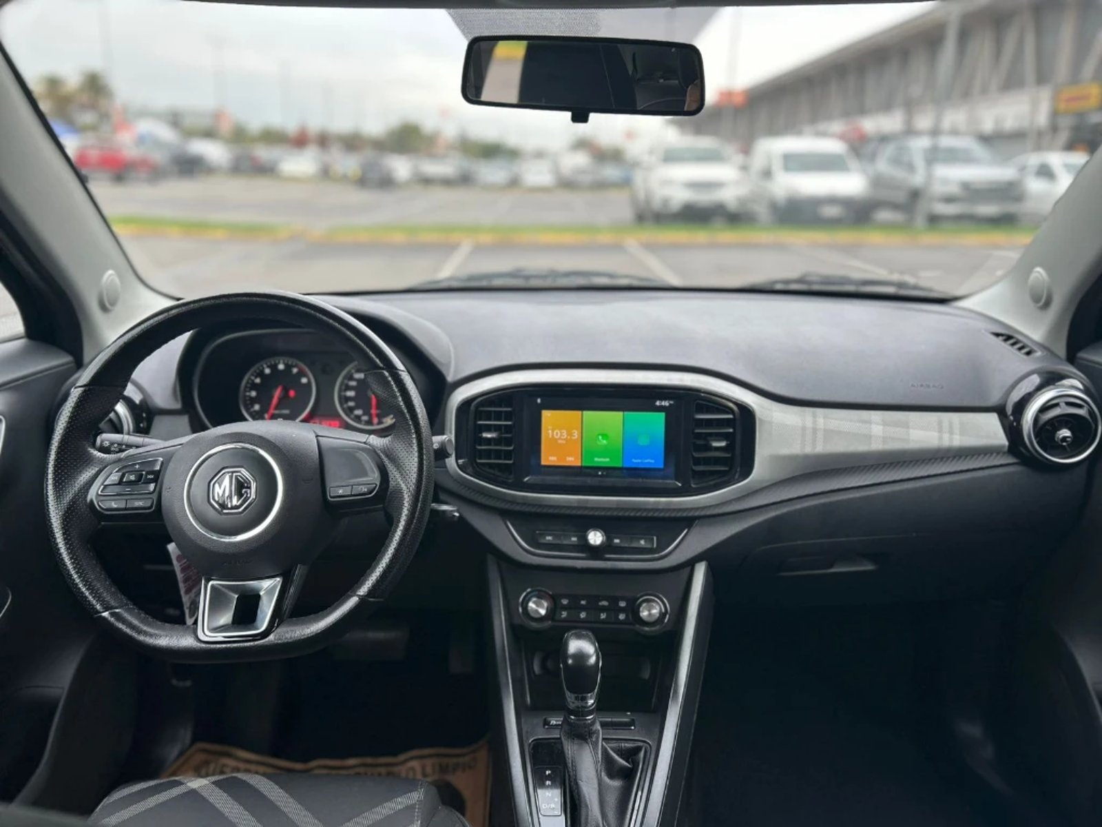 MG 3 1.5 COMFORT 4X2 HB AT 5P 2023 - Imagen 12 de 20
