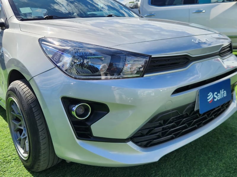 Kia Rio 4 2024 - Imagen 10 de 20