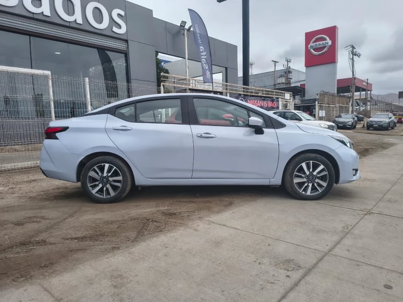 Nissan Versa 2024 - Imagen 4 de 20