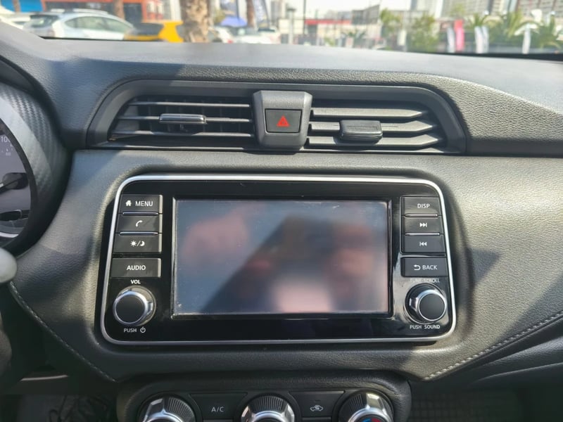 Nissan Versa 2025 - Imagen 14 de 20